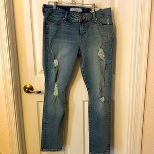 NWT TORRID Denim size 10R Distressed Skinny Jean
